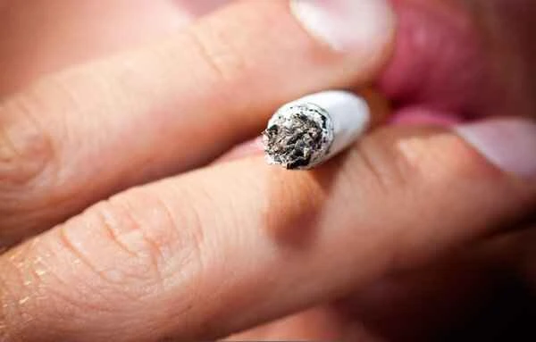 How to regulate diet to treat low sperm count and poor sperm motility caused by smoking?